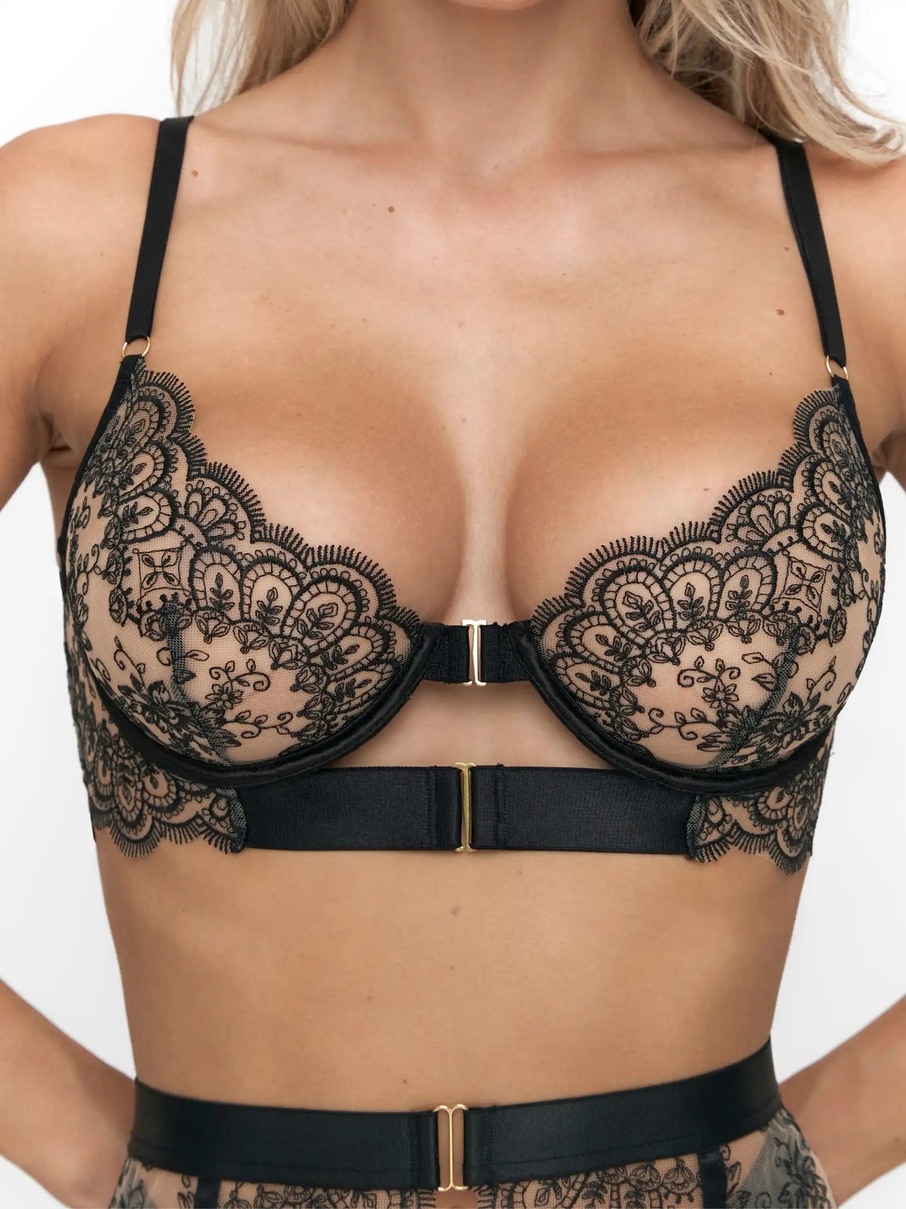 Valeria Black Lingerie Set